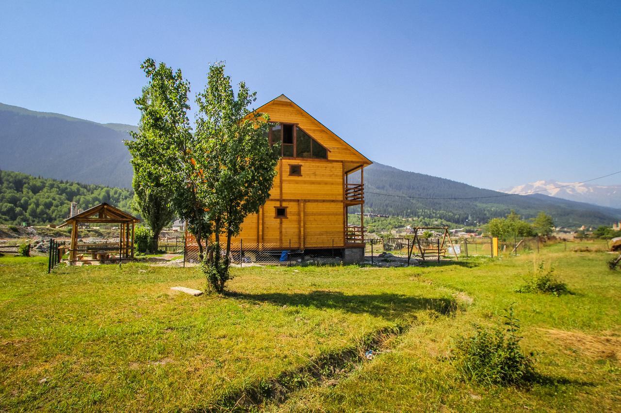 Guesthouse Gio Kashveti Exteriér fotografie