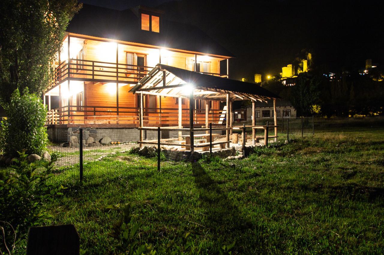 Guesthouse Gio Kashveti Exteriér fotografie